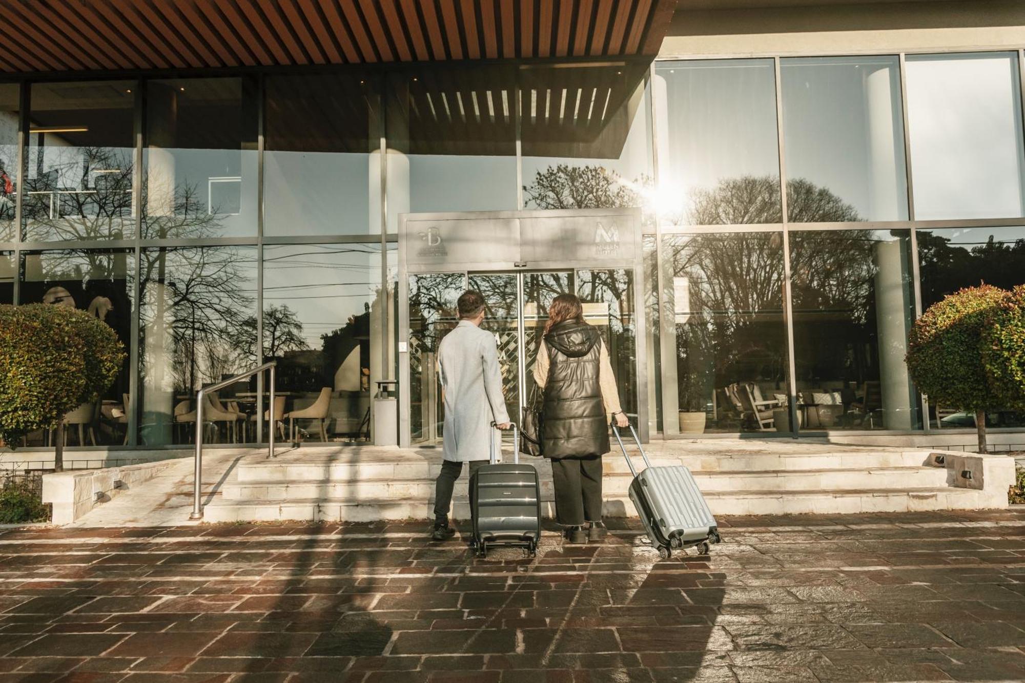 Mulen Hotel Tandil Exterior photo